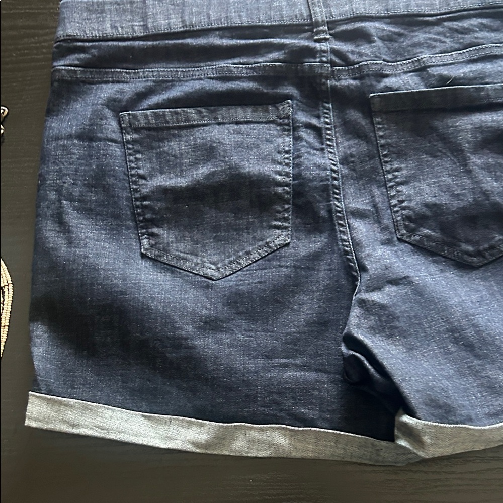Time and Tru Dark Blue Jean Shorts - Picture 9 of 10